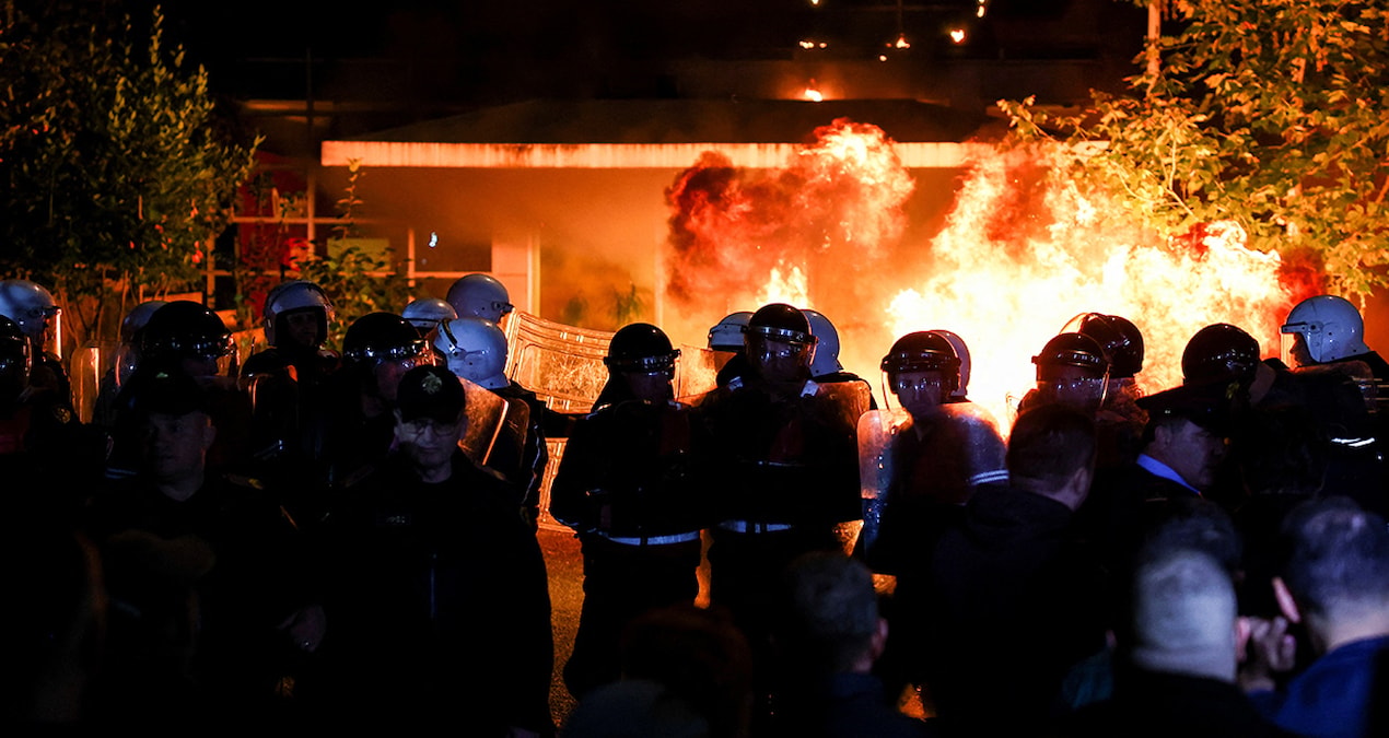 Ülke karıştı: Hükümet tersi protestolara sert müdahale