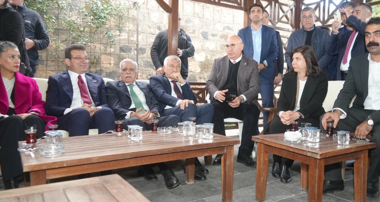 İmamoğlu’ndan Ahmet Türk’e destek ziyareti