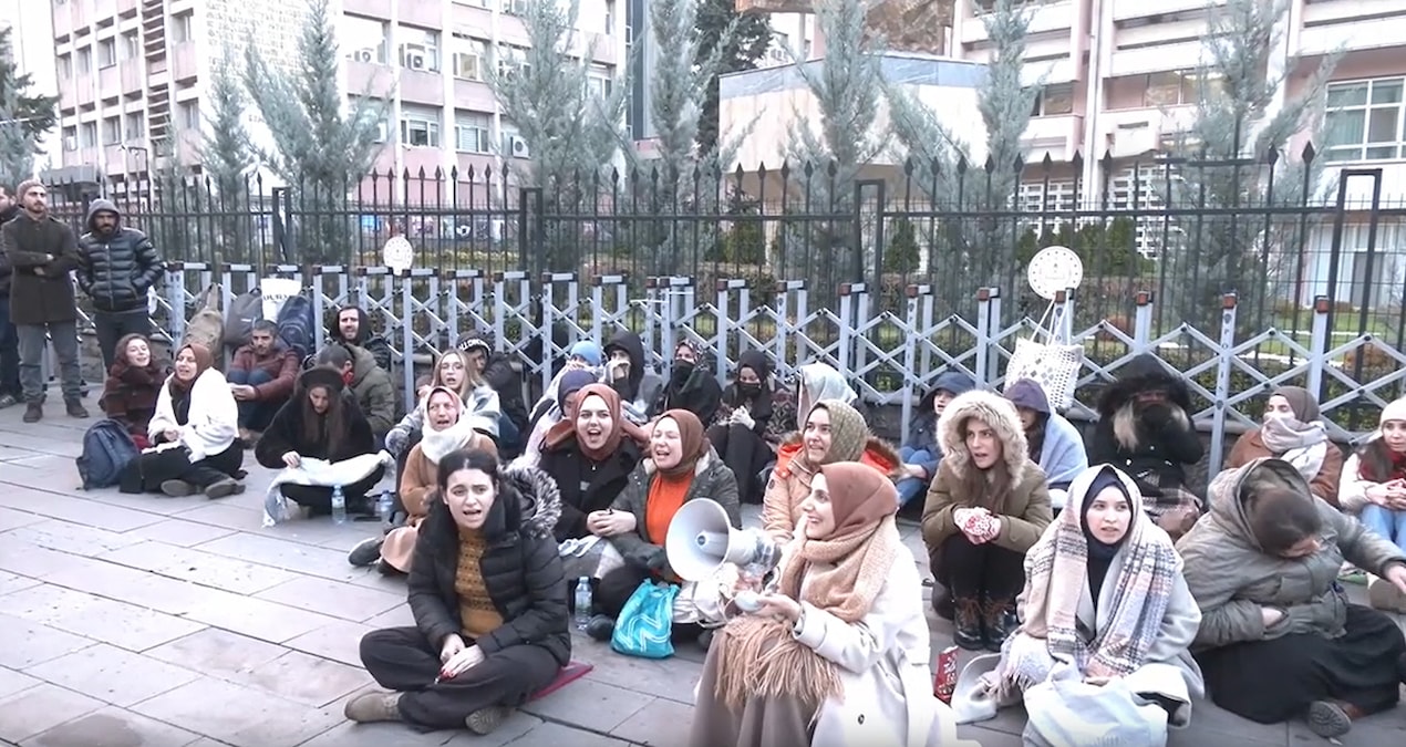 Öğretmenlerden mülakat eylemi