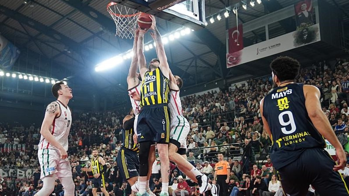 Karşıyaka 90-101 Fenerbahçe Beko (MAÇ SONUCU ÖZET)