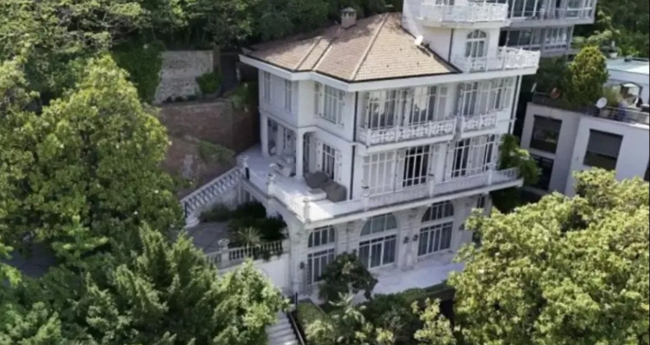 FETÖ firarisi Akın İpek’in iki köşkü satışa çıktı! İşte dudak uçuklatan fiyatı