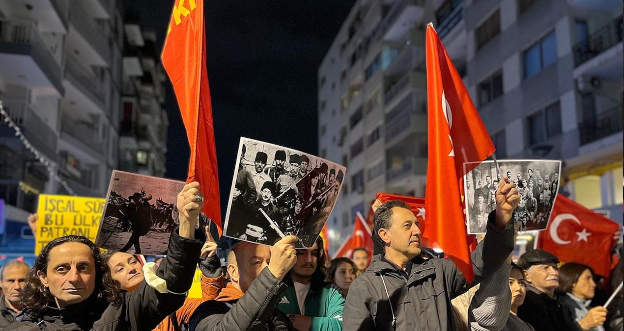 TKP’den 3 büyükşehirde Türk Bayraklı eylem: ‘Diz Çökmüyoruz’
