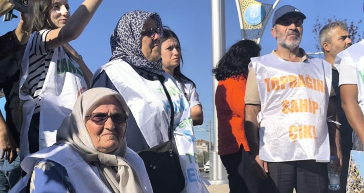 Köylülerden, AKP’li belediye önünde ‘çöp tesisi’ tepkisi