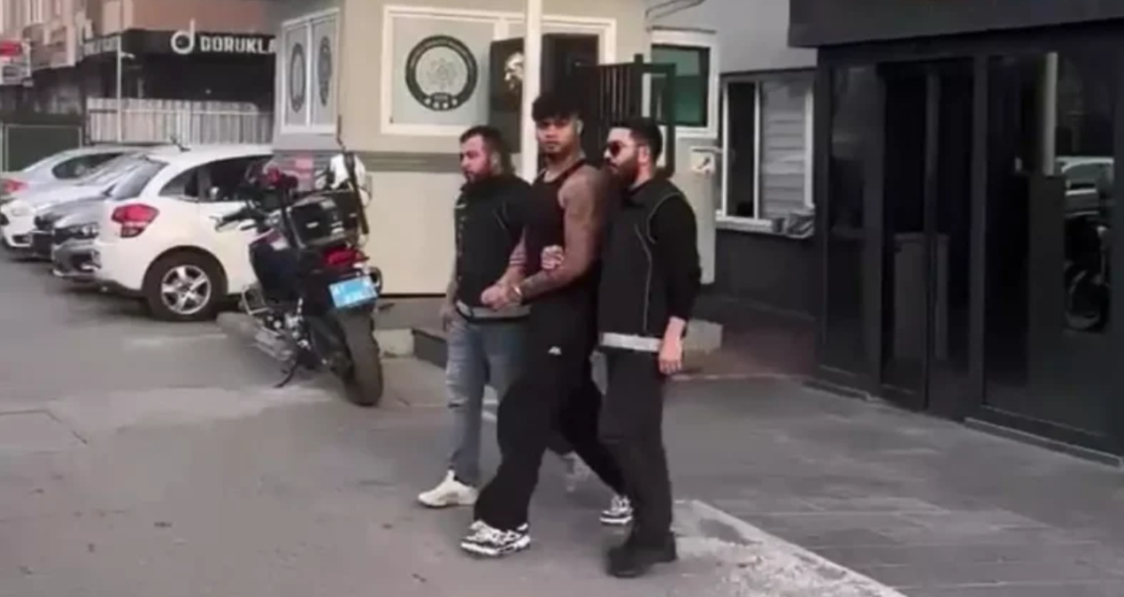 Ünlü rapçiyi tutuklayıp, 500 bin dolar istediler: Avukat tutuklandı, hakim görevden uzaklaştırıldı