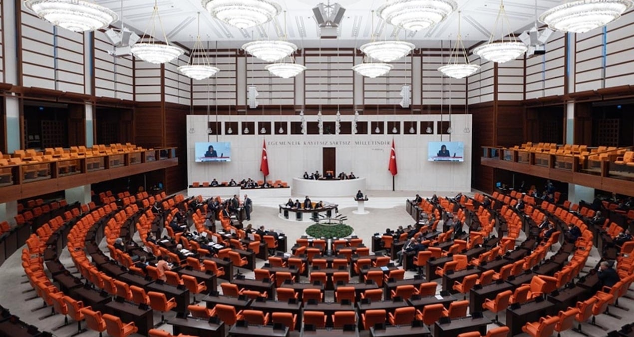 TBMM’de tadilat ve temizlik dönemi: Basın açıklamaları dışarıda yapılıyor