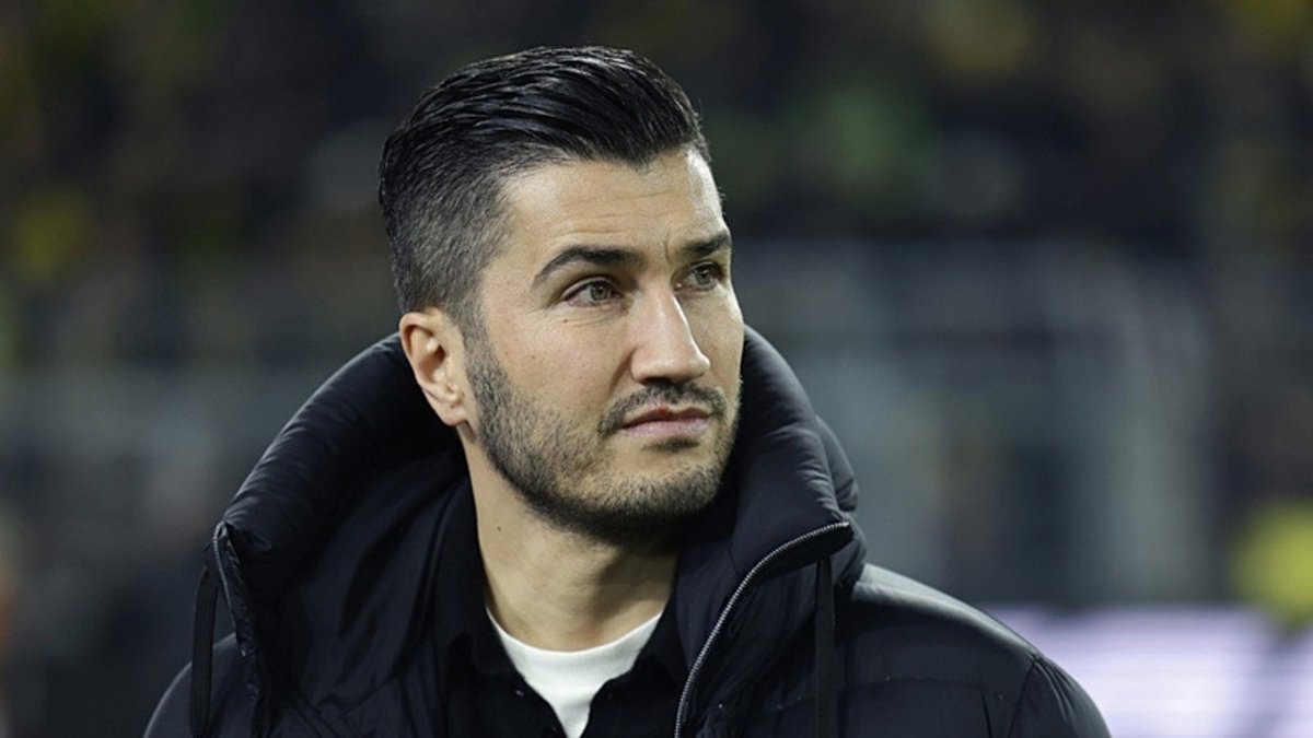 RAMS Başakşehir’de Nuri Şahin için imza töreni düzenlendi