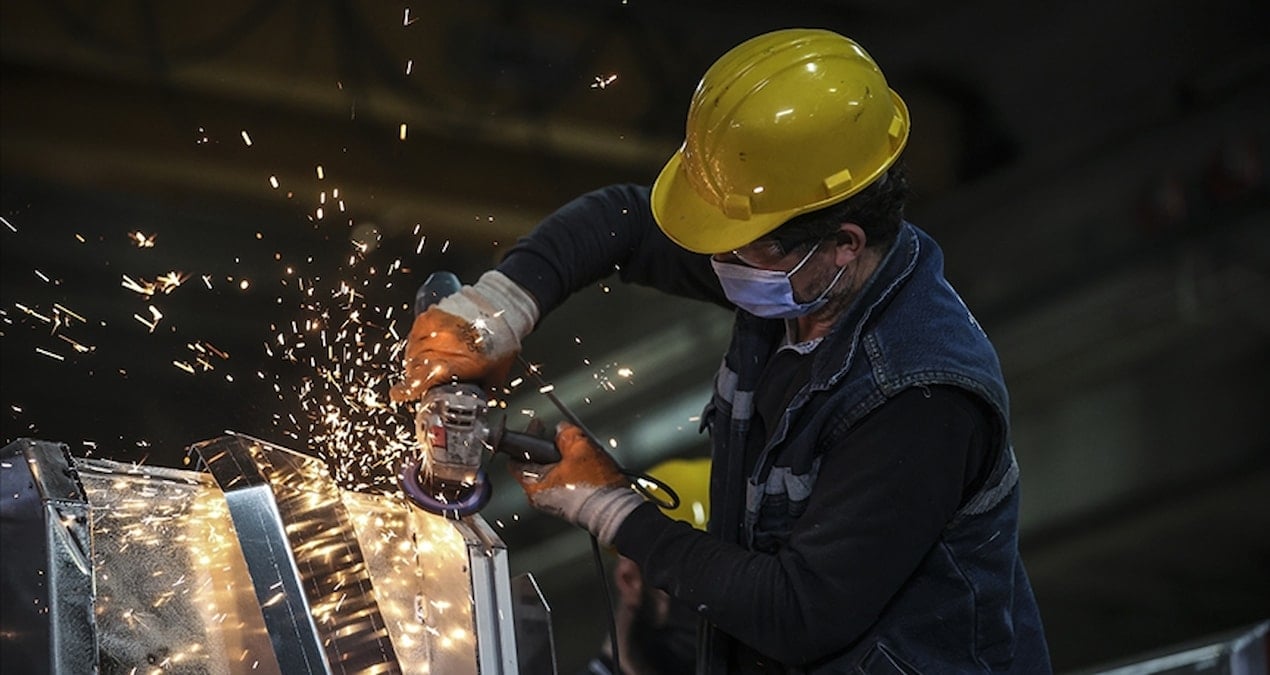 Almanya’da fabrika siparişleri zayıf dış taleple azalıyor