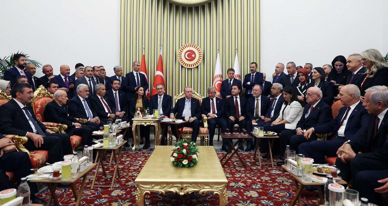 DEM Parti’den fotoğraf eleştirilerine yanıt