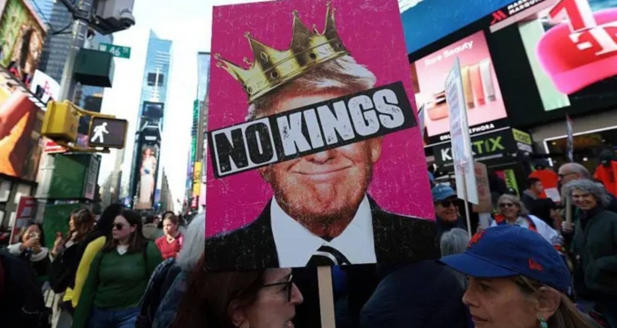 “Krallara Hayır” protestoları Trump’ı kızdırdı