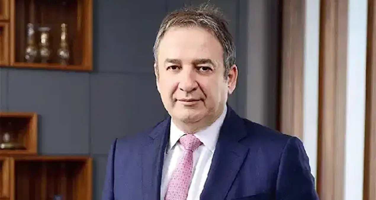 Şişecam eski Başkanı’na yurtdışı yasağı