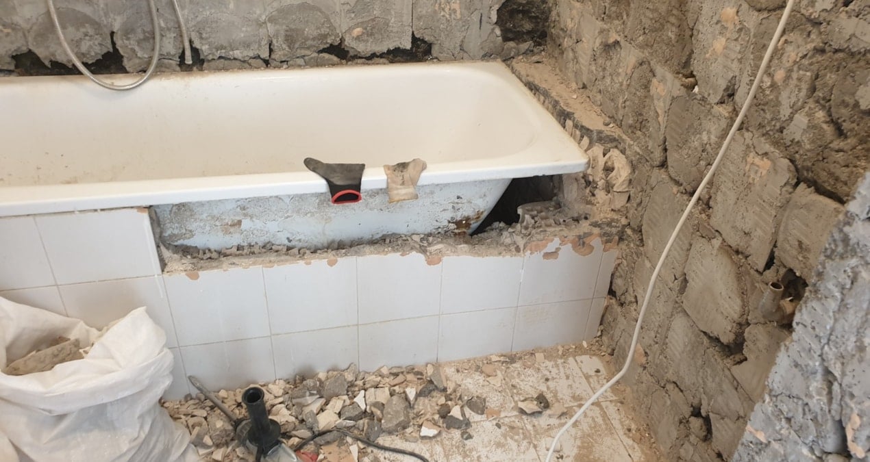 Duvarların arkasında 400 yıl boyunca saklı kaldı