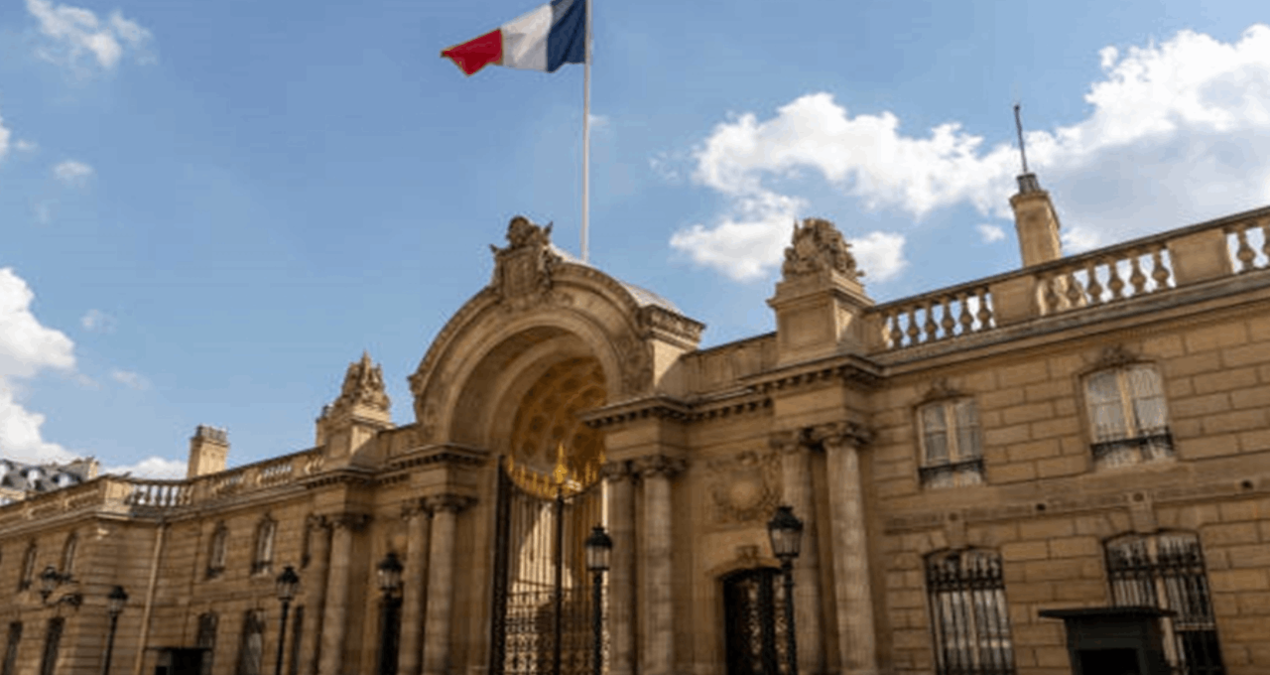 Elysee Sarayı’nda soygun: Binlerce avroluk gümüş eşya yakalandı