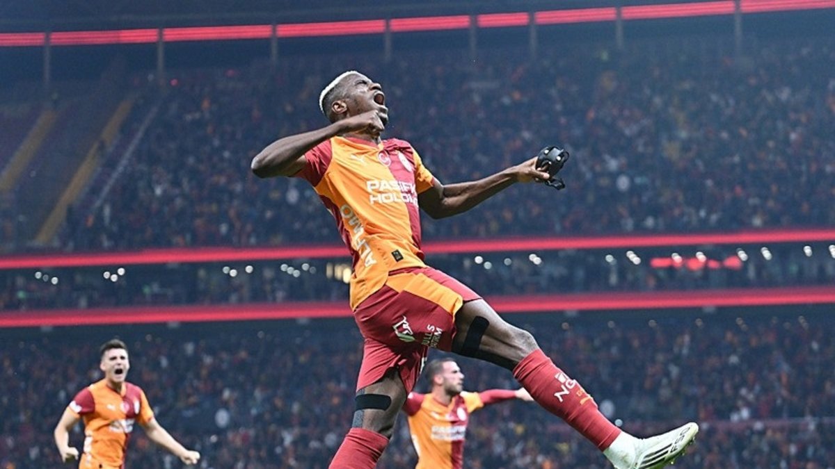 Victor Osimhen Galatasaray’ı sırtlıyor! O sıralamada yerini aldı