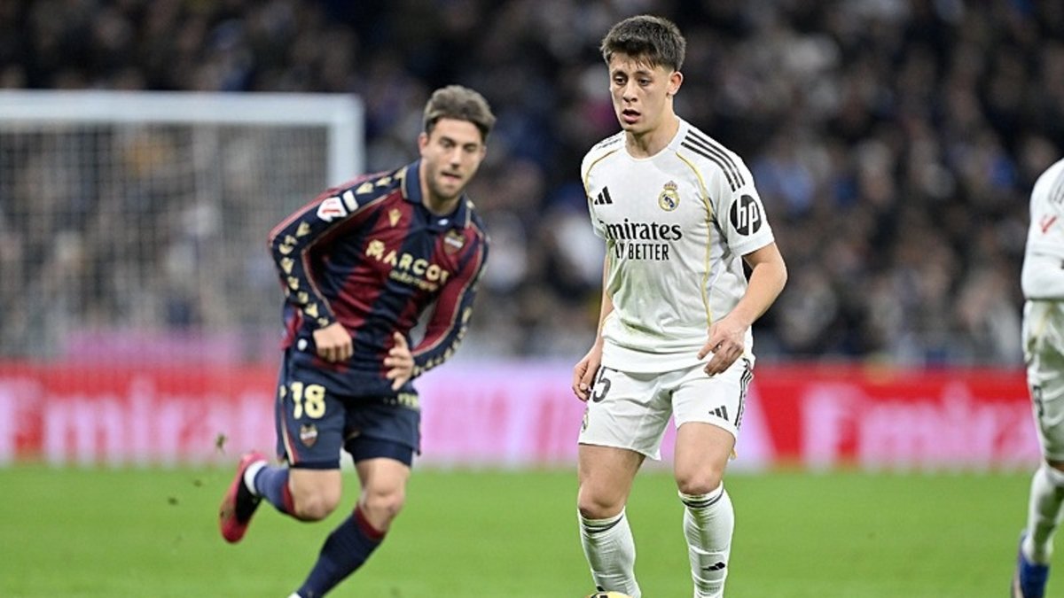 Arbeloa’dan Arda Güler’e büyük övgü: Çok yetenekli…