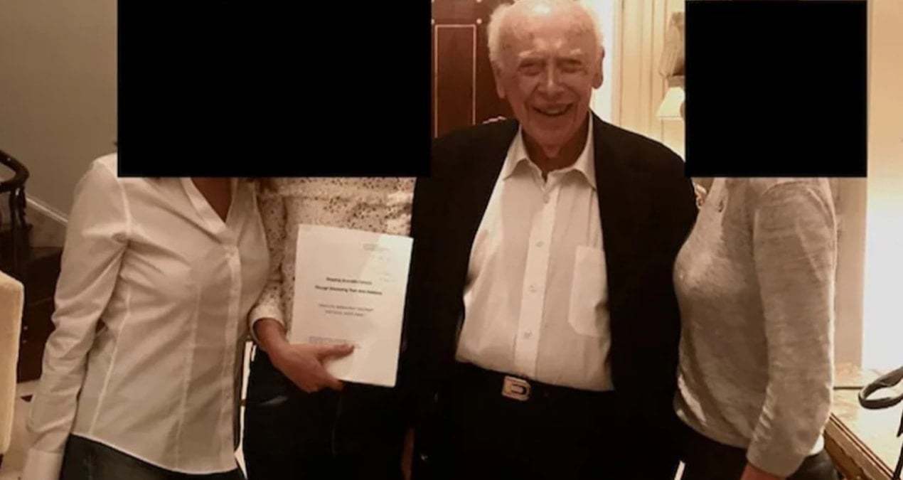 Nobel ödüllü bilim adamının Epstein’in evinde 3 kadınla fotoğrafı ortaya çıktı