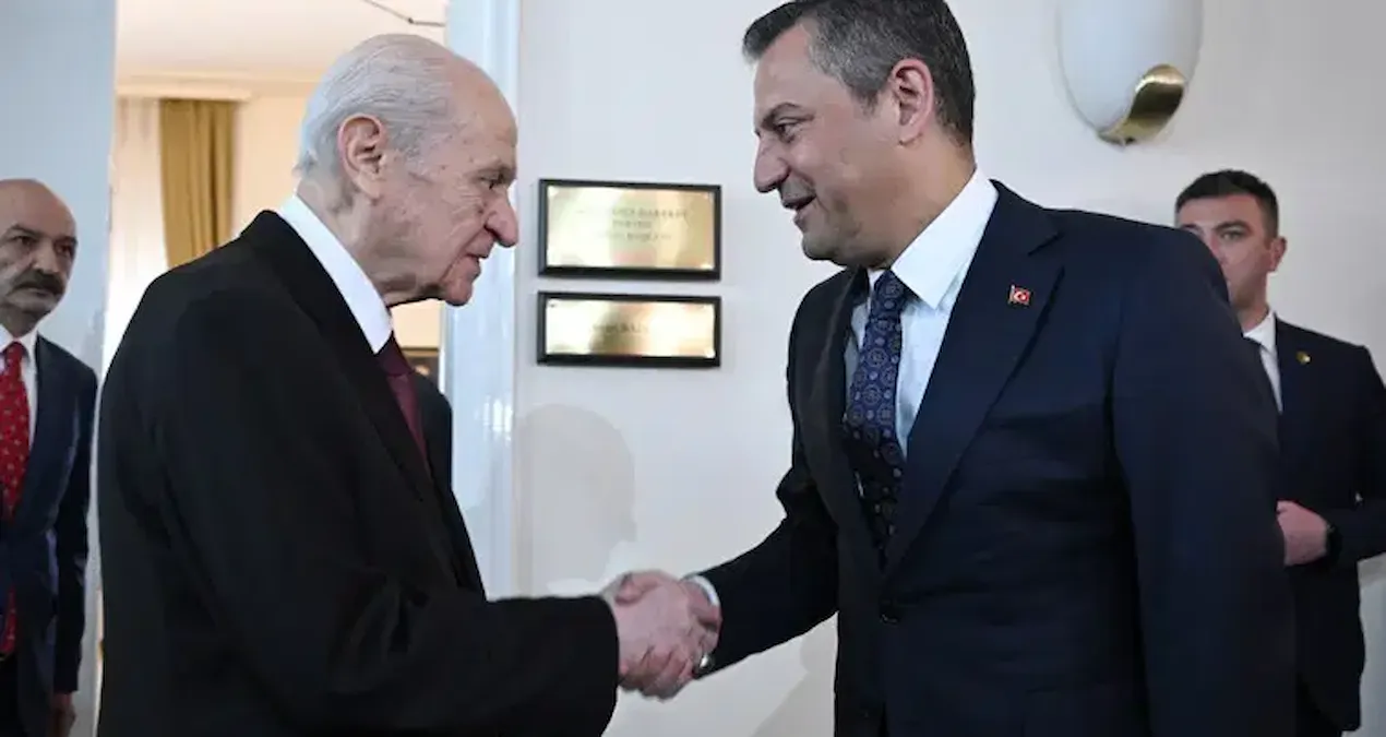 Bahçeli’den çarpıcı çıkışı: Özgür Özel’e söyledim, CHP’nin 4S’den kurtulması gerekir