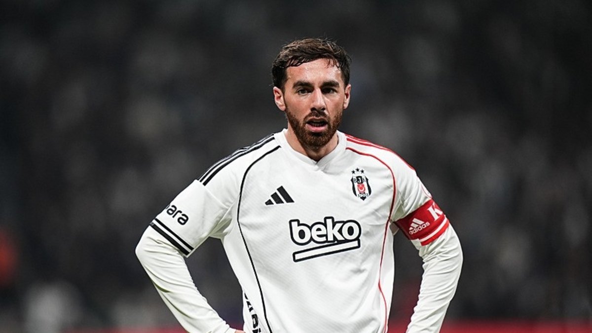 Orkun Kökçü’den flaş transfer kararı! Arne Slot onu çok istiyordu