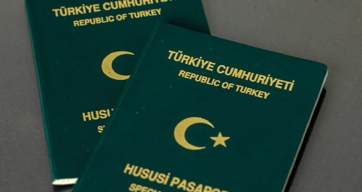İki meslek grubuna daha yeşil pasaport yolda