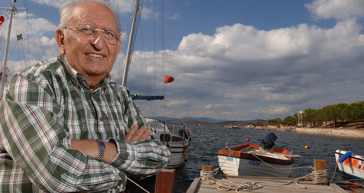 Siyasetin çınarına elveda
