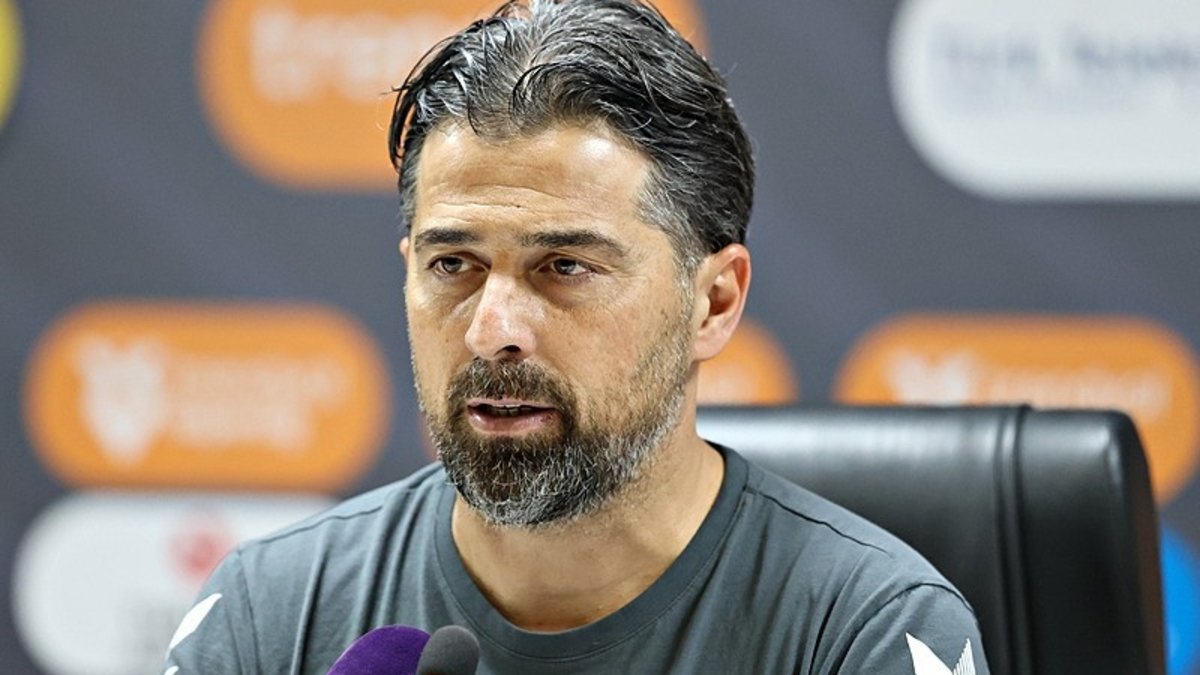 TÜMOSAN Konyaspor Teknik Direktörü İlhan Palut: “Bizim için bir kazanç olarak görülmeli”