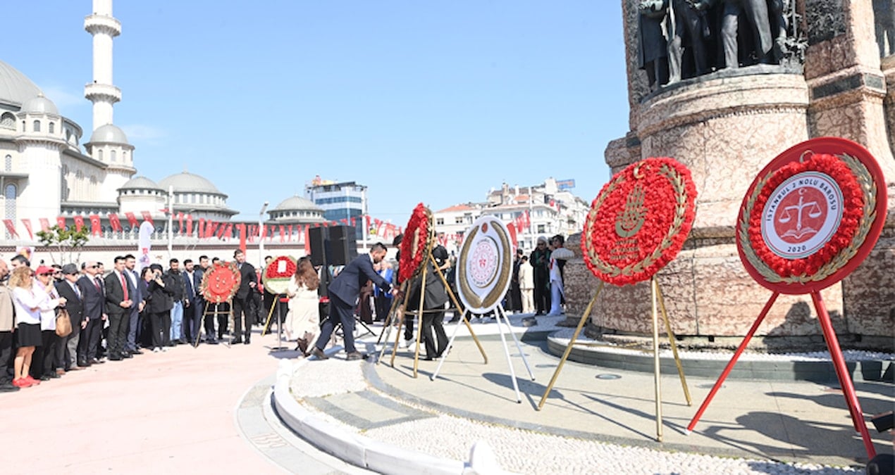 AKP, Taksim’deki 19 Mayıs töreninde çelenk bırakmadı: CHP’den sert tepki!