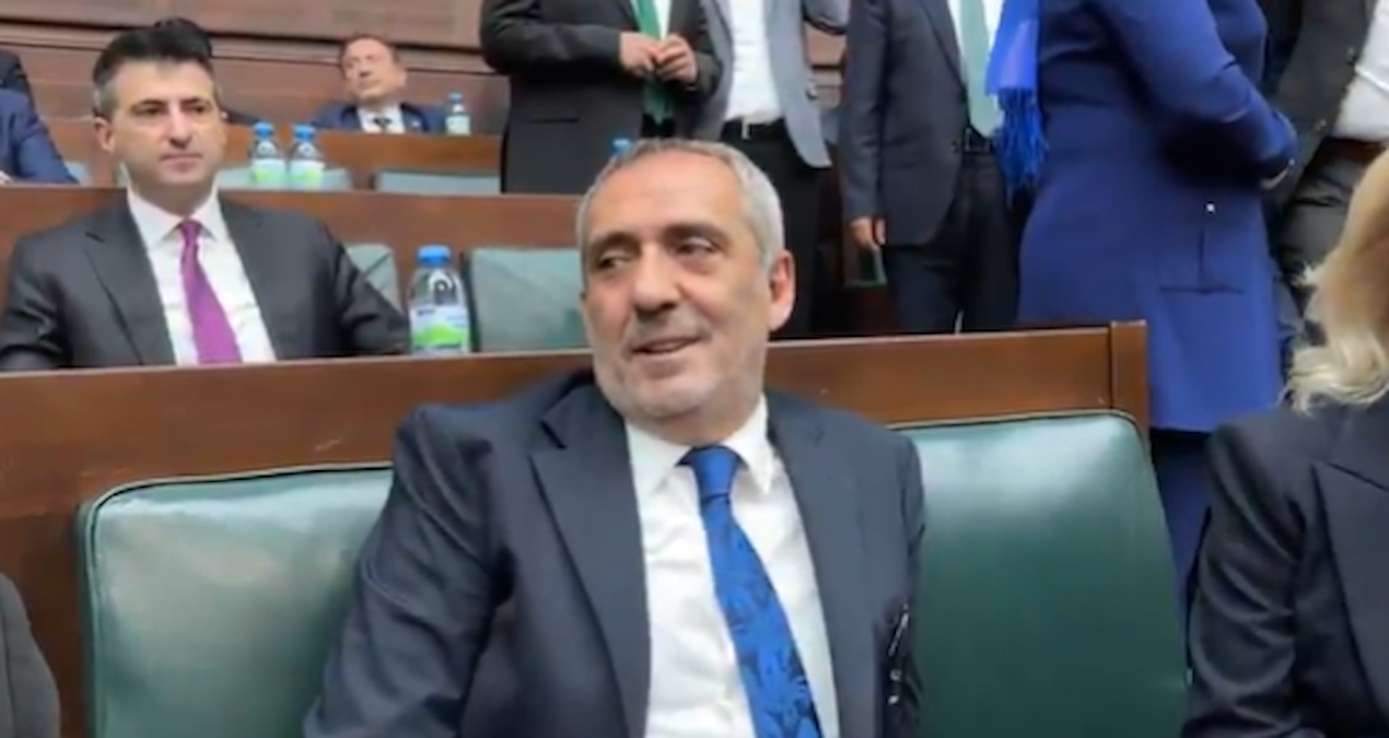 Bakanlara konuşmak yasaklandı, gazetecilere Yavuz Bingöl kaldı