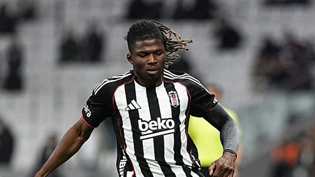 Beşiktaş’a veda etmişti! El Bilal Toure transfer kararını verdi
