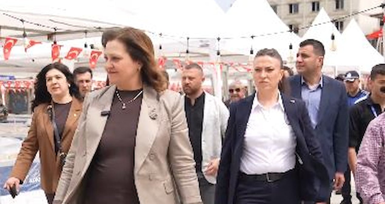 CHP ‘sokağa çıkamaz’ demişti… Burcu Köksal koruma ile çıktı
