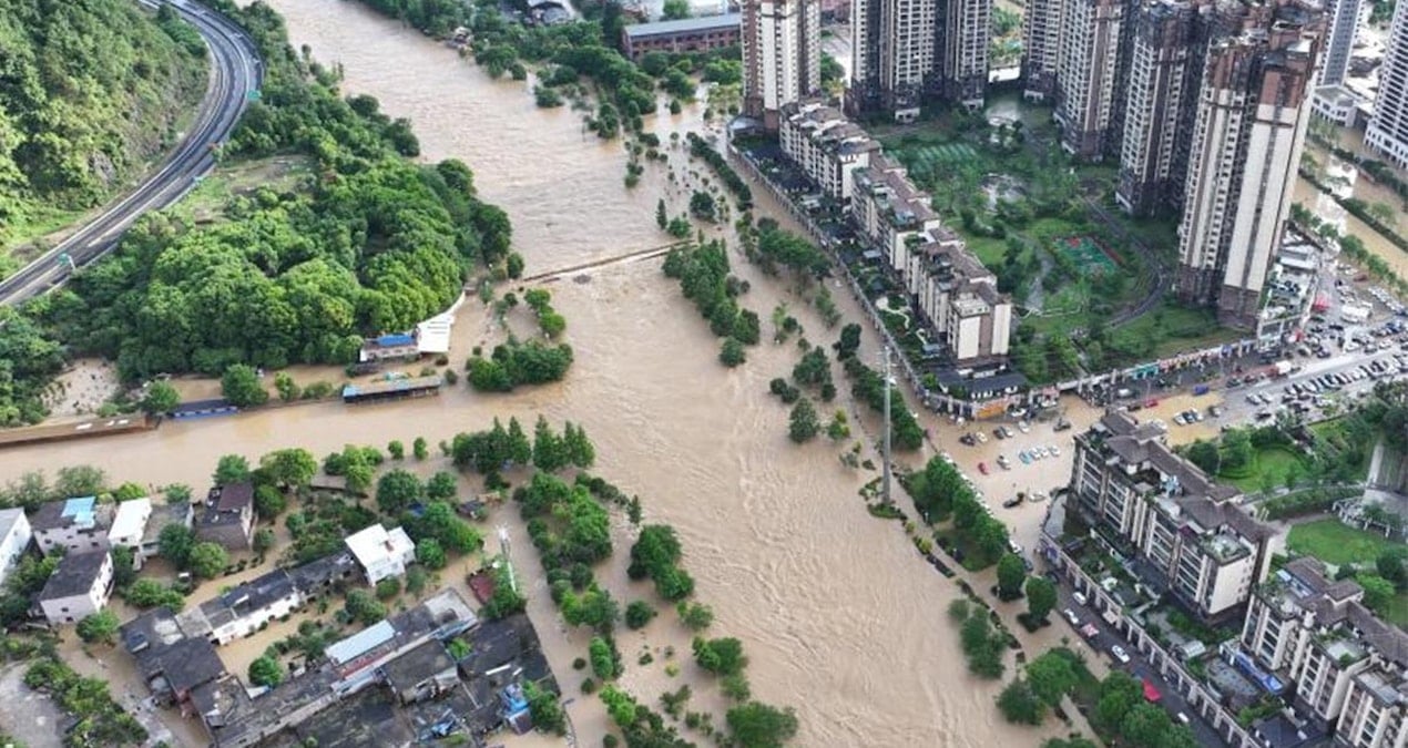 Çin’de sel felaketi: 21 kişi yaşamını yitirdi