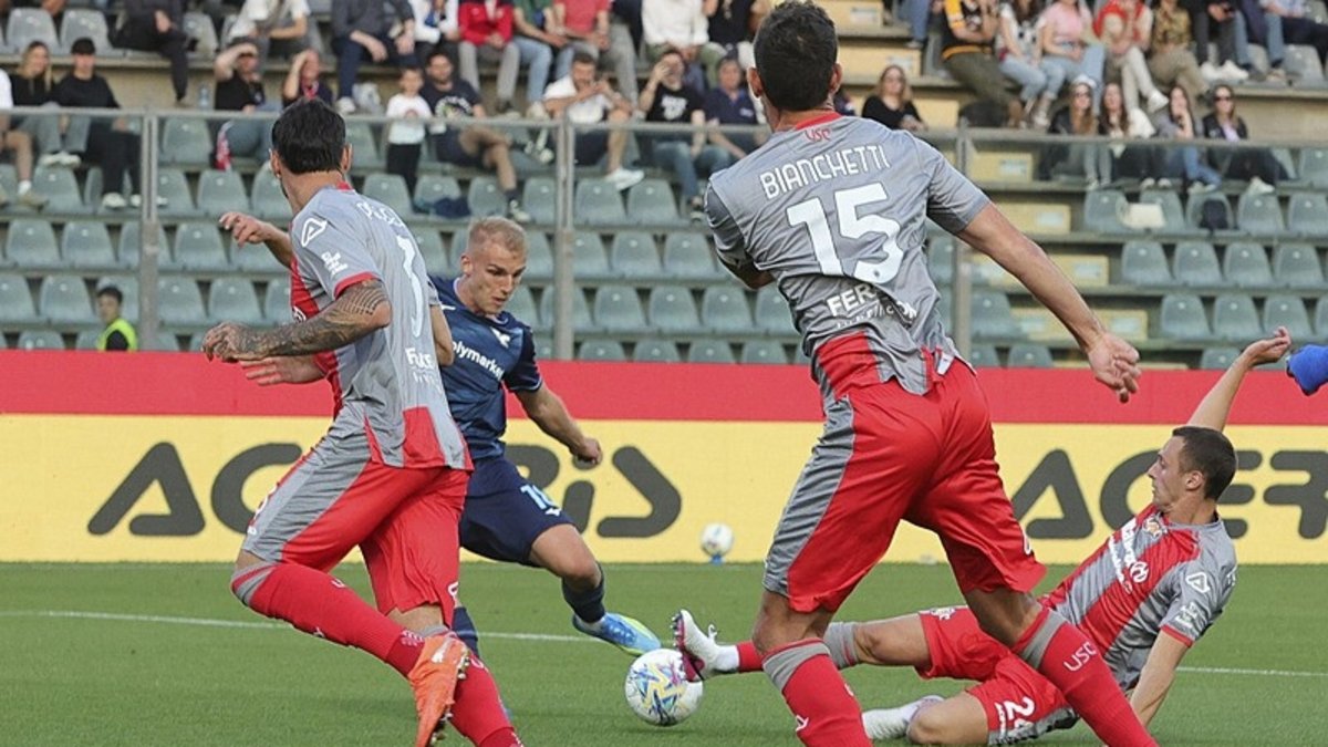 Cremonese 90+2. dakikada yediği golle Lazio’ya mağlup oldu: İşte maçın özeti