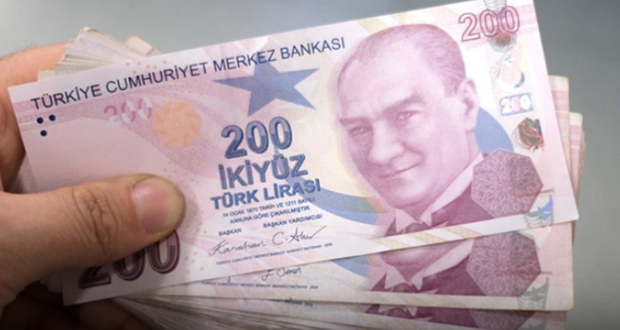 Emeklilere çifte bayram bugün başladı