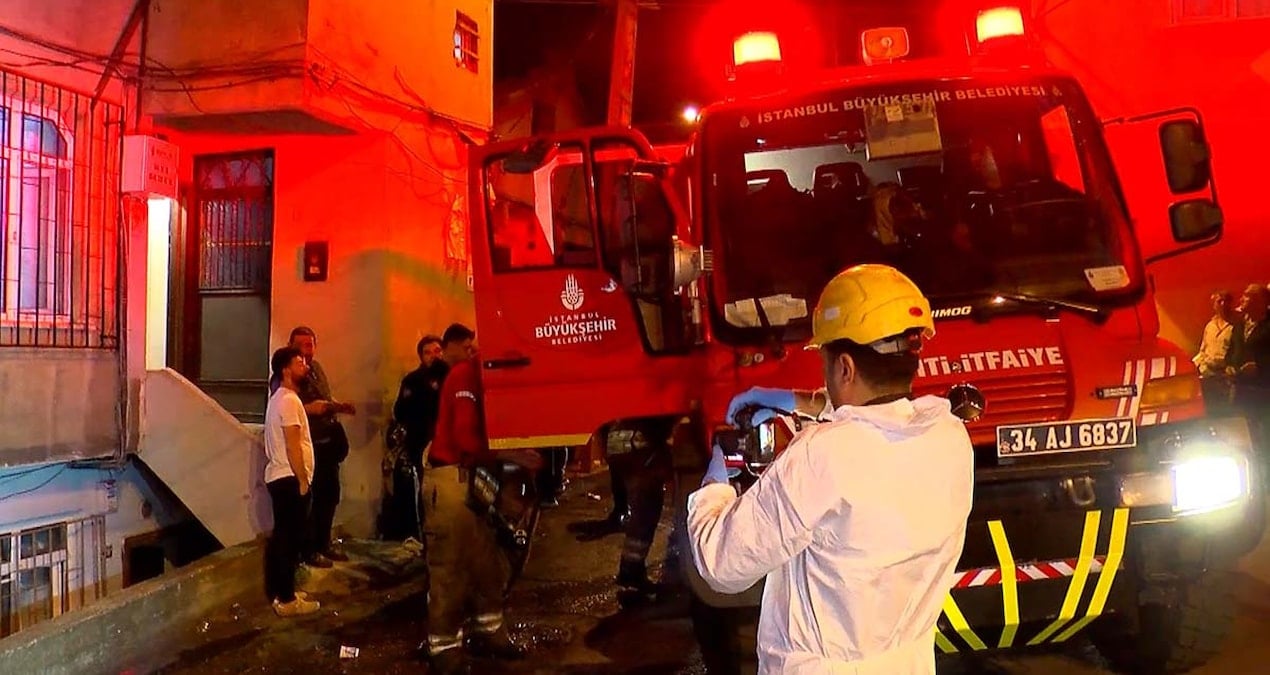 Eyüpsultan’da yangın: 2’si çocuk 4 ağır yaralı