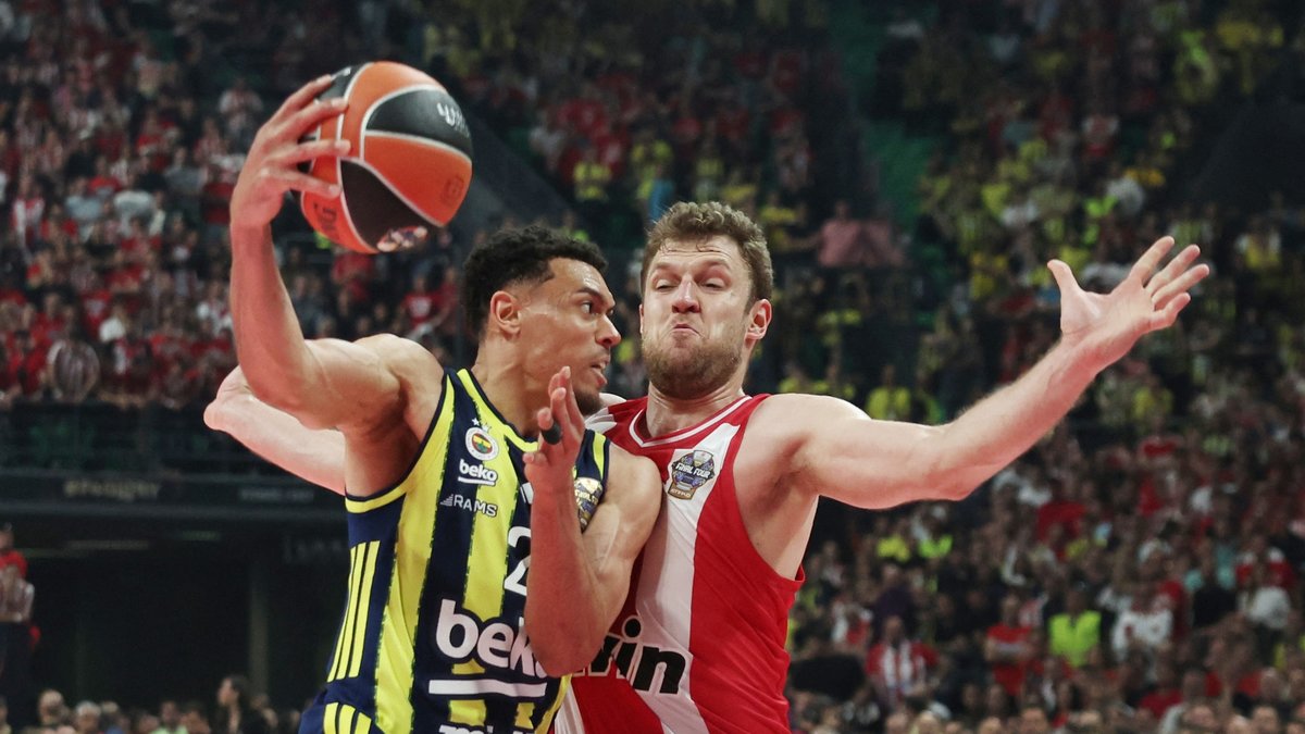 F.Bahçe Beko, Atina’da yıkıldı!