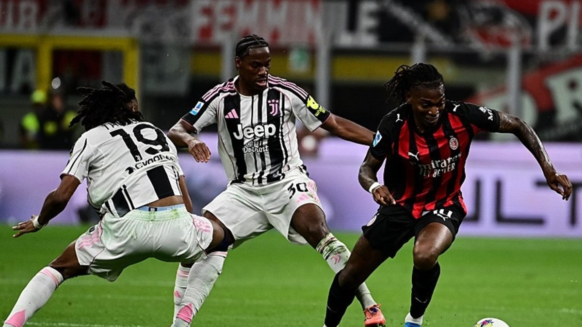 Fenerbahçe ve Galatasaray’a Jonathan David şoku! Transferi…