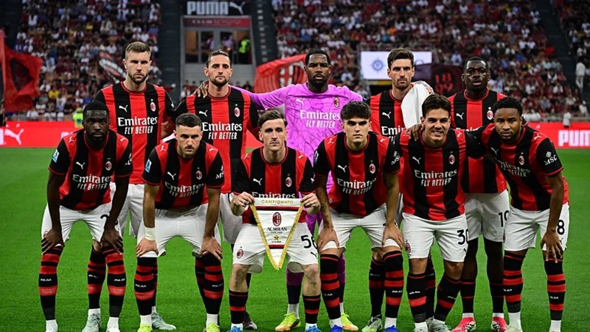 Fenerbahçe ve Galatasaray’ın transfer savaşı başladı! Milan’ın yıldızı için…
