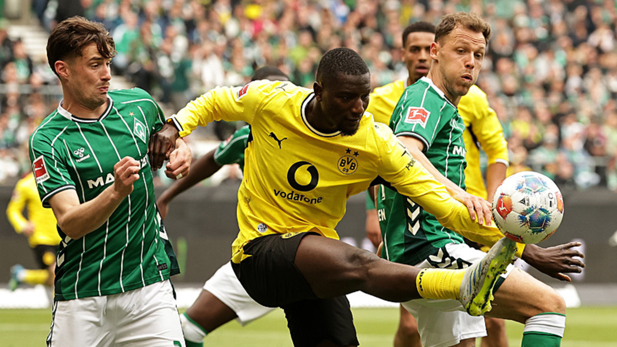 Guirassy attı Borussia Dortmund ligi galibiyetle noktaladı!