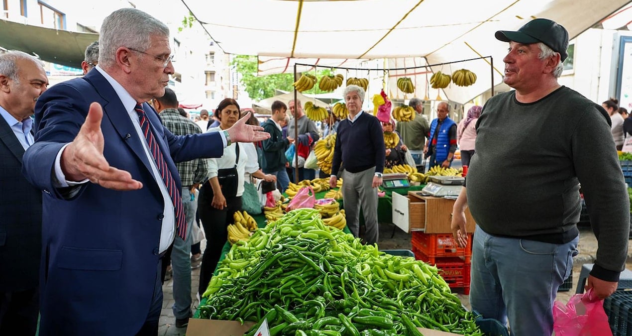 İktidarın milletle bağı koptu