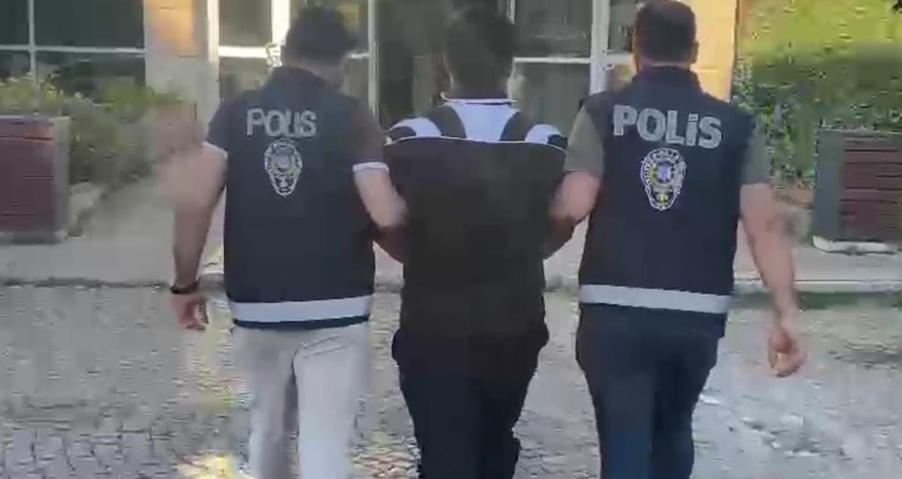 İzmir’de ‘kasten öldürme’ suçundan aranan firari hükümlü yakalandı