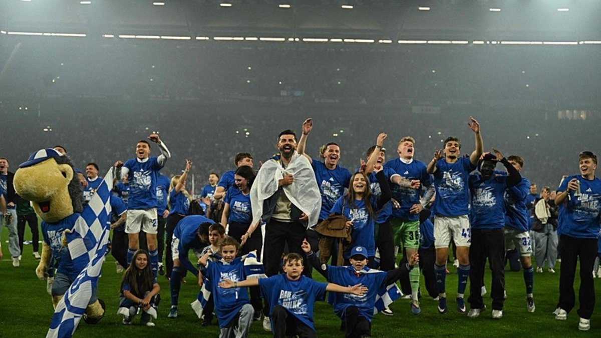 Kenan Karaman golünü attı! Schalke 04 Bundesliga’ya geri döndü