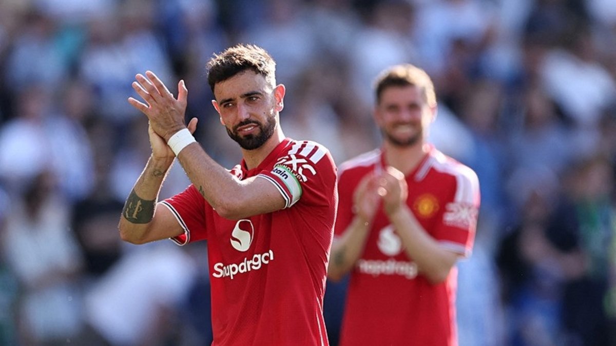Manchester United deplasmanda Brighton’u yendi! Bruno Fernandes rekor kırdı
