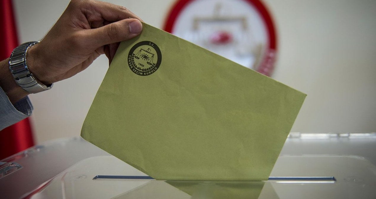 Mini seçimde büyük rekabet: Binlerce kişi oy kullanacak