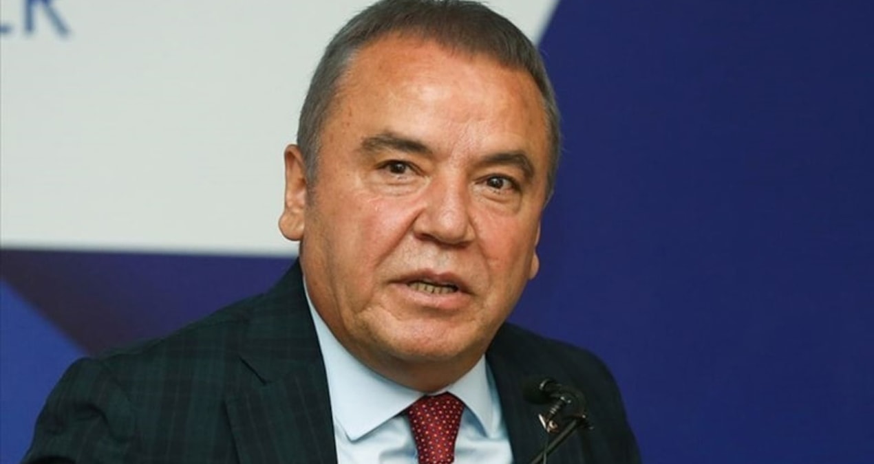 Muhittin Böcek’in bayram mesajı dikkat çekti: Kendimi bu kadar acılı hissetmemiştim