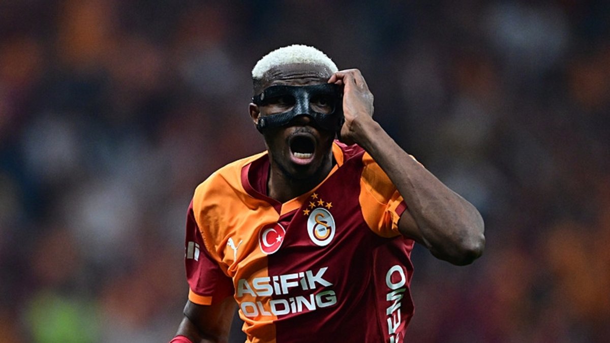 Osimhen’e sürpriz transfer çağrısı! “Mourinho’nun yanına gitmeli”