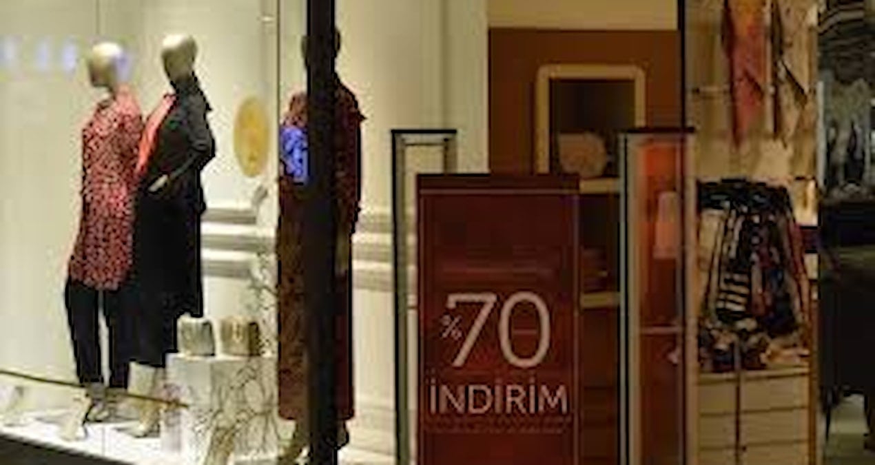 Outlet mağazalarındaki gerçek bambaşka çıktı! ‘İndirimli’ diye satılıyor ama…