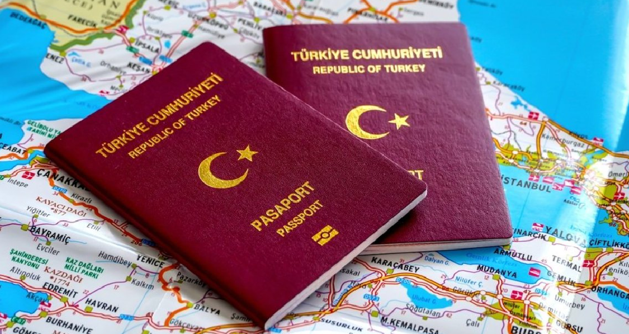 Pasaporttaki bu ayrıntıyı fark etmeyen havalimanından geri dönecek