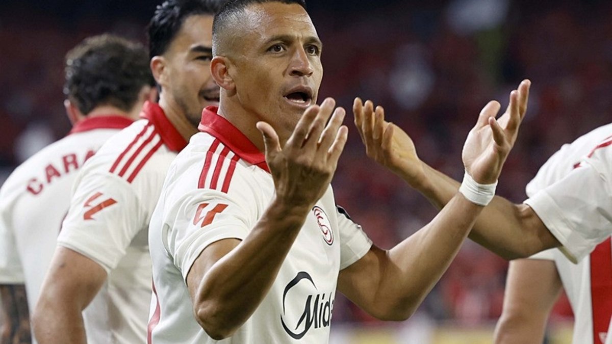 Sevilla konuk ettiği Real Sociedad’ı mağlup etti.
