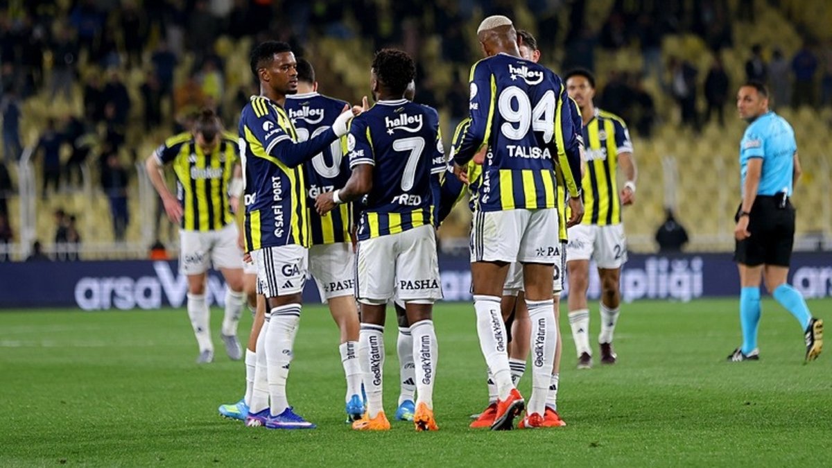 Tedesco gitti oyun düzeldi