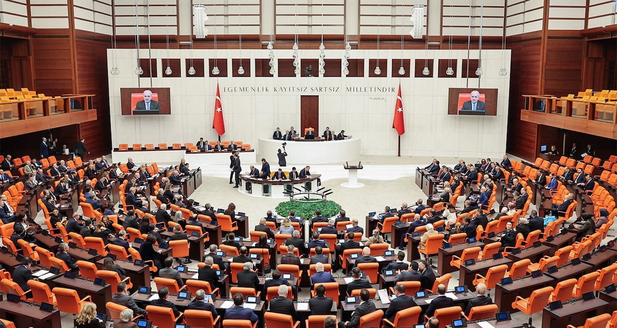 Vekiller toplanamadı, Meclis kapandı