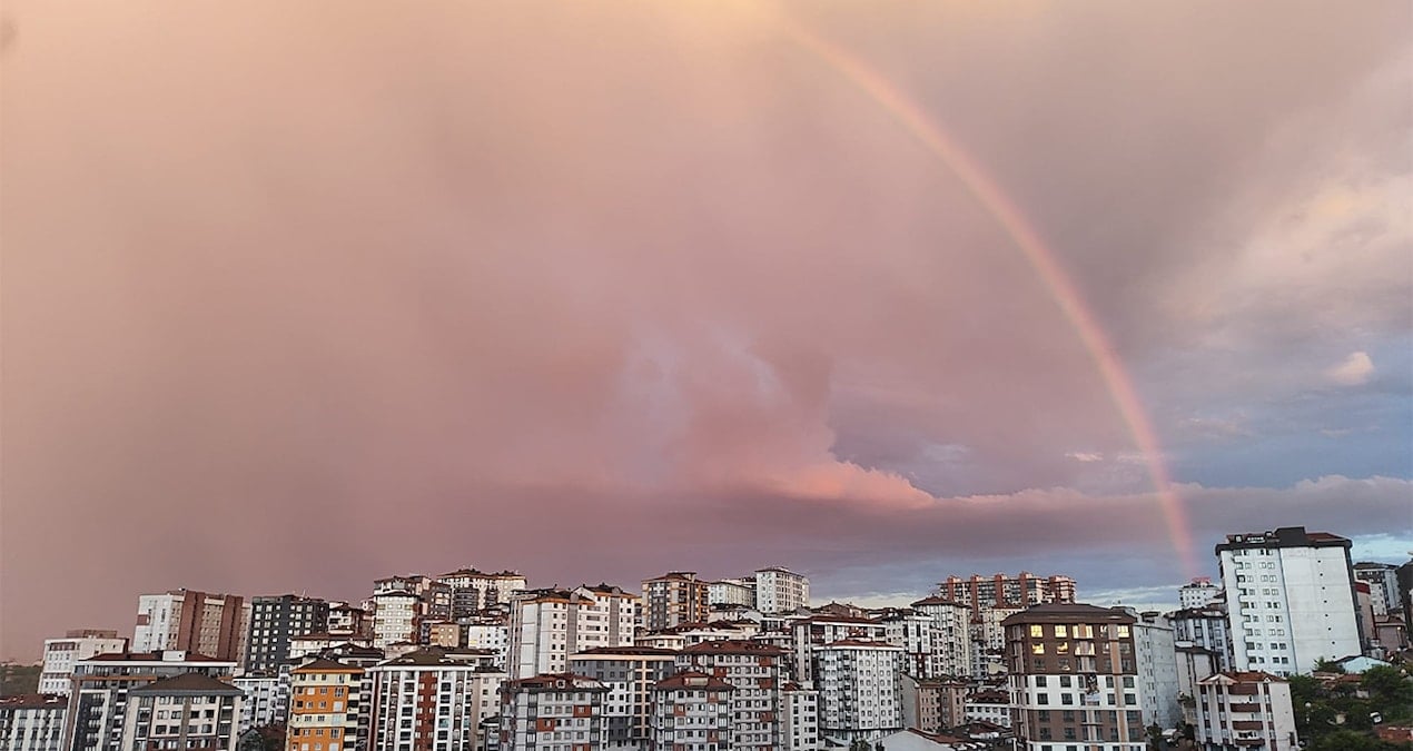 Yağış sonrası İstanbul’da sürpriz görüntü