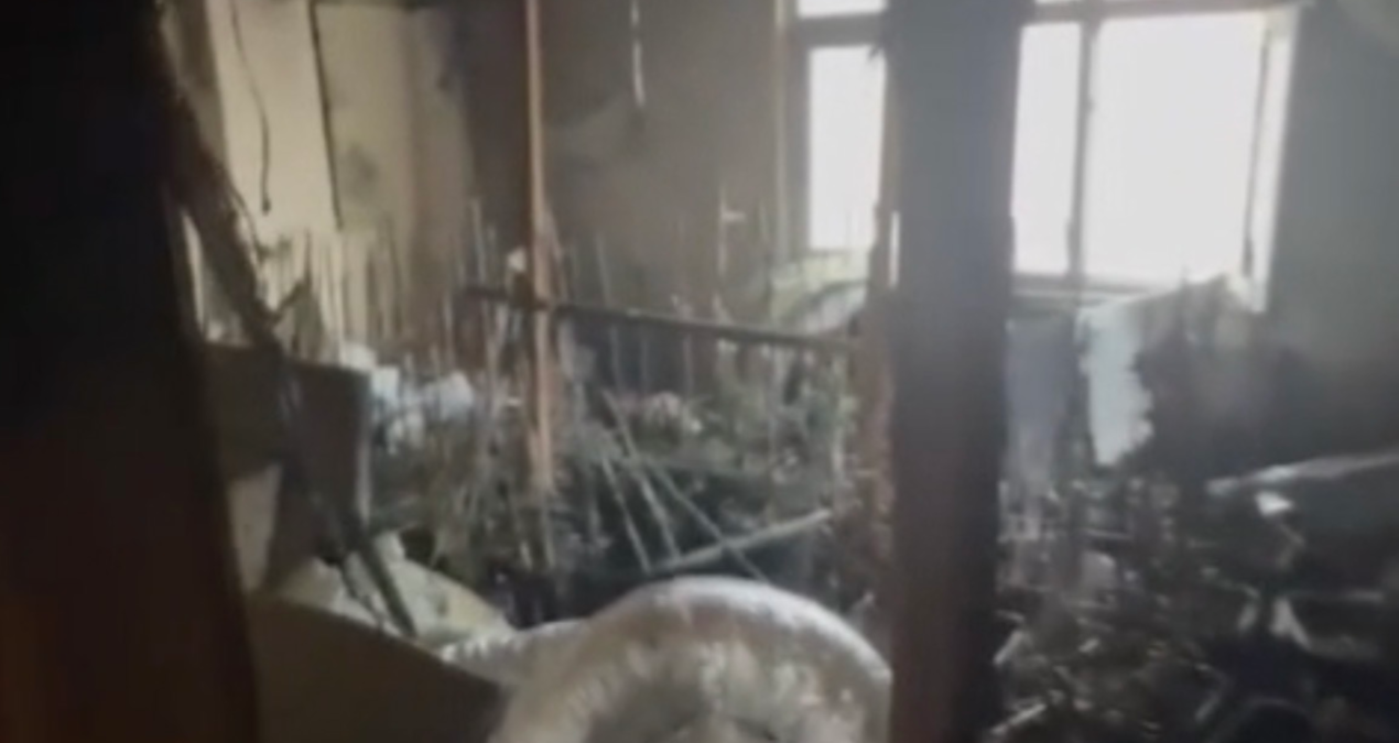 Yangın ihbarına gittiler, yarım milyonluk uyuşturucu buldular